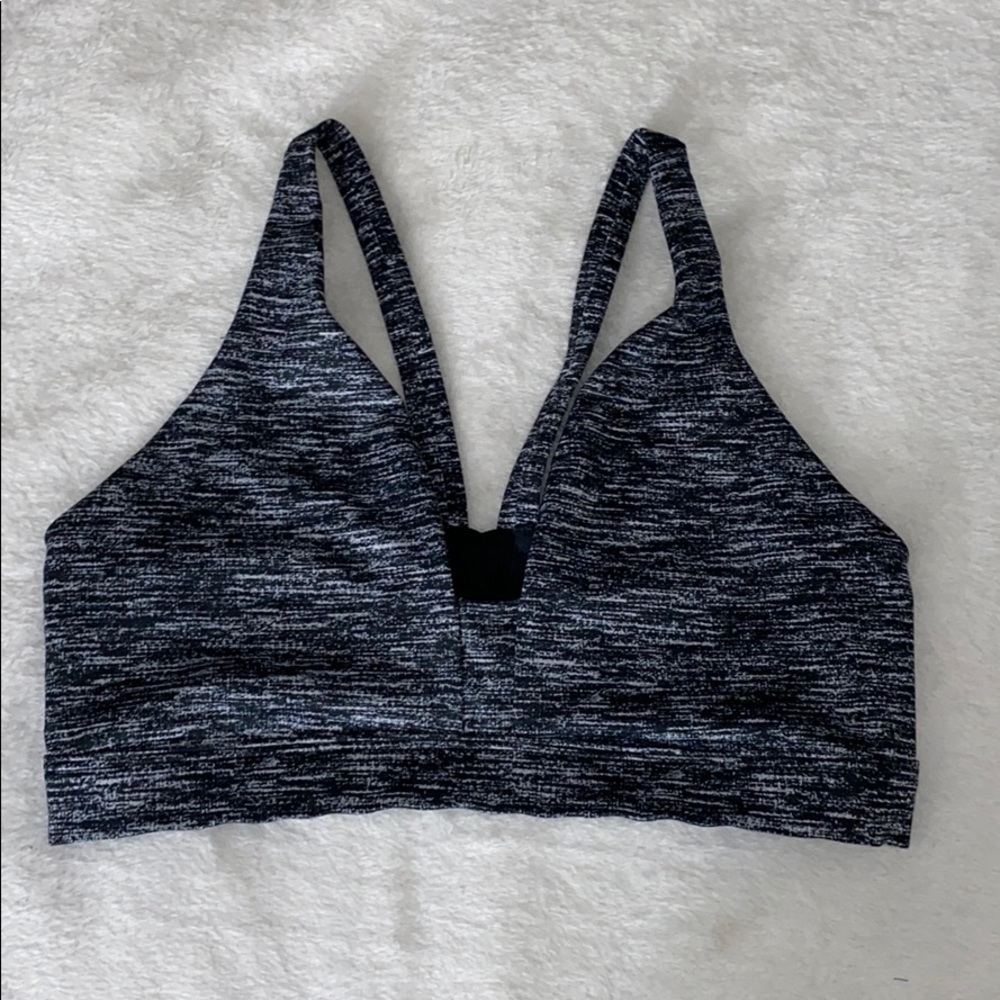 Victoria Secret Sports Bra - M